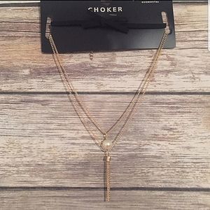 NWT Medallion choker necklace with pearl
